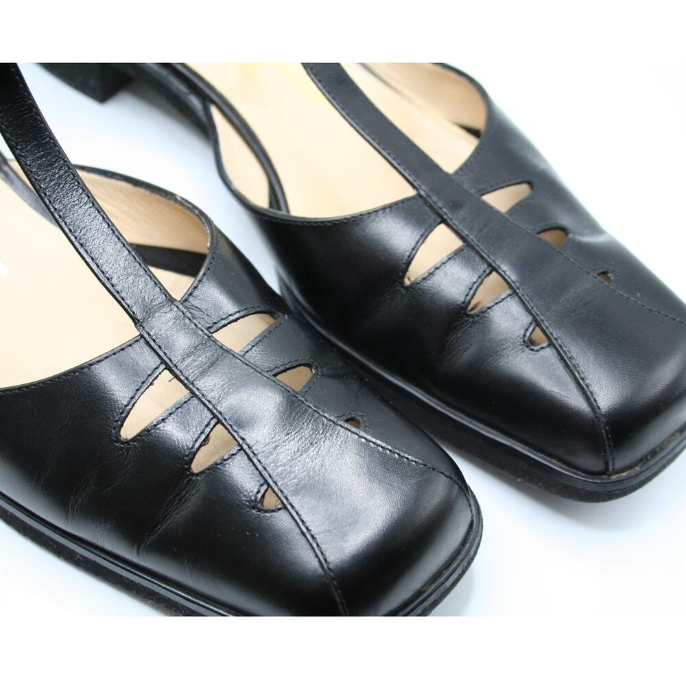 Salvatore Ferragamo Black Leather T-Strap Flats/Sandals, Cutout Design Size 8.5 - Picture 2 of 10